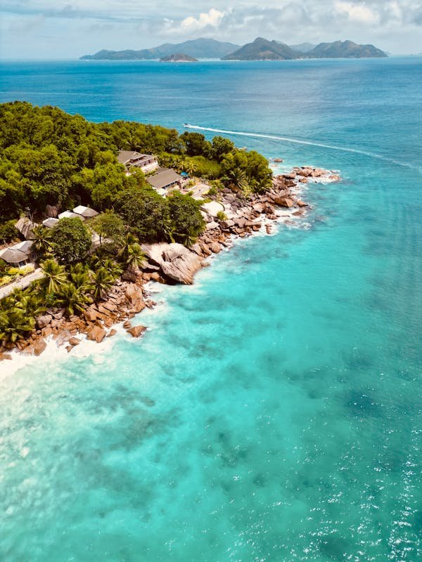 Les plages incontournables à explorer lors de votre voyage Seychelles